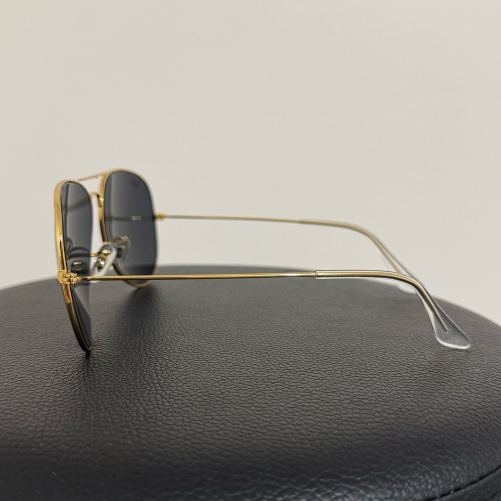 Unisex Ray-Ban Black and Gold Aviator Sunglasses - Picture 4 of 6